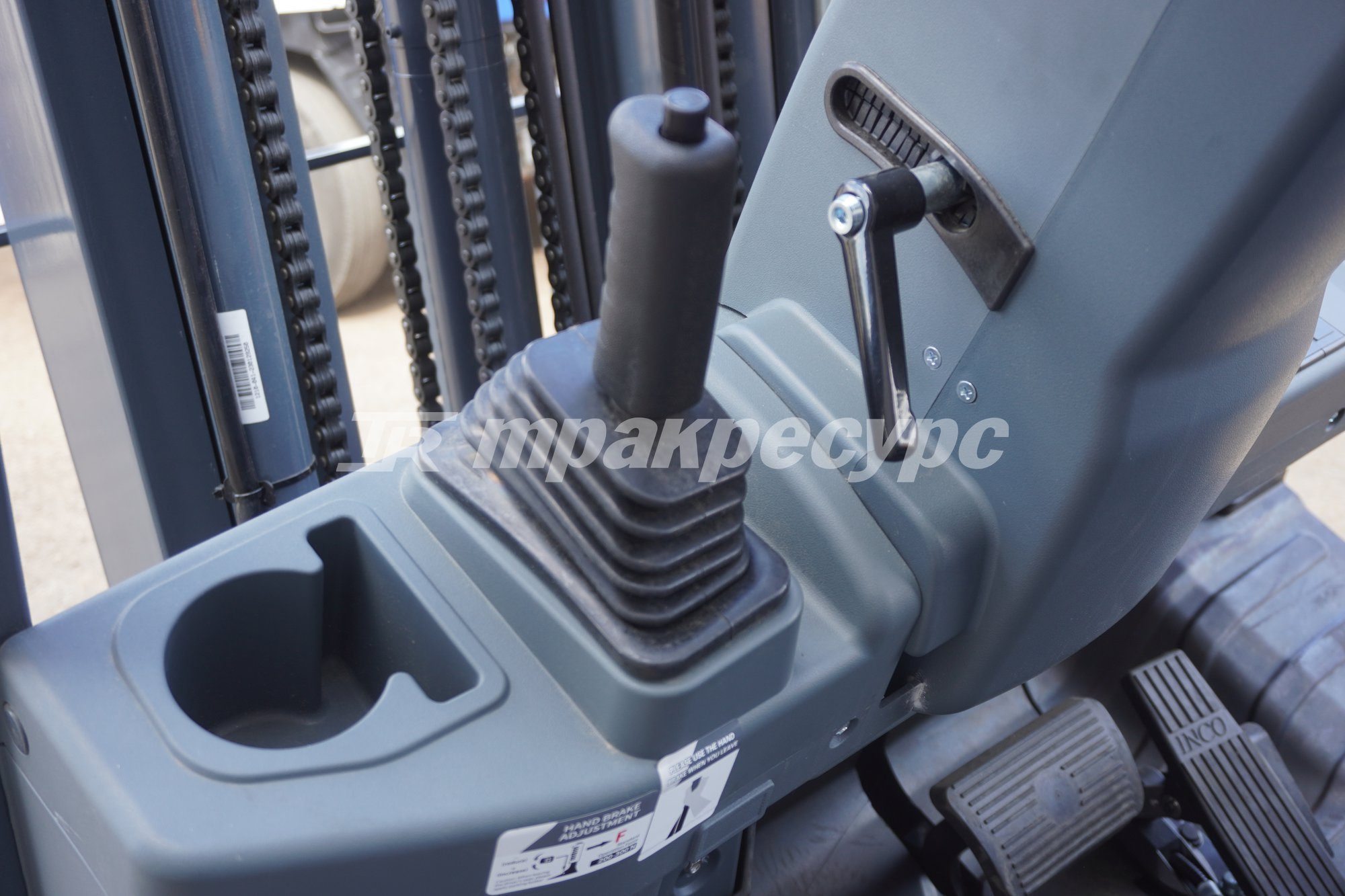 e15-4j2h-m_3