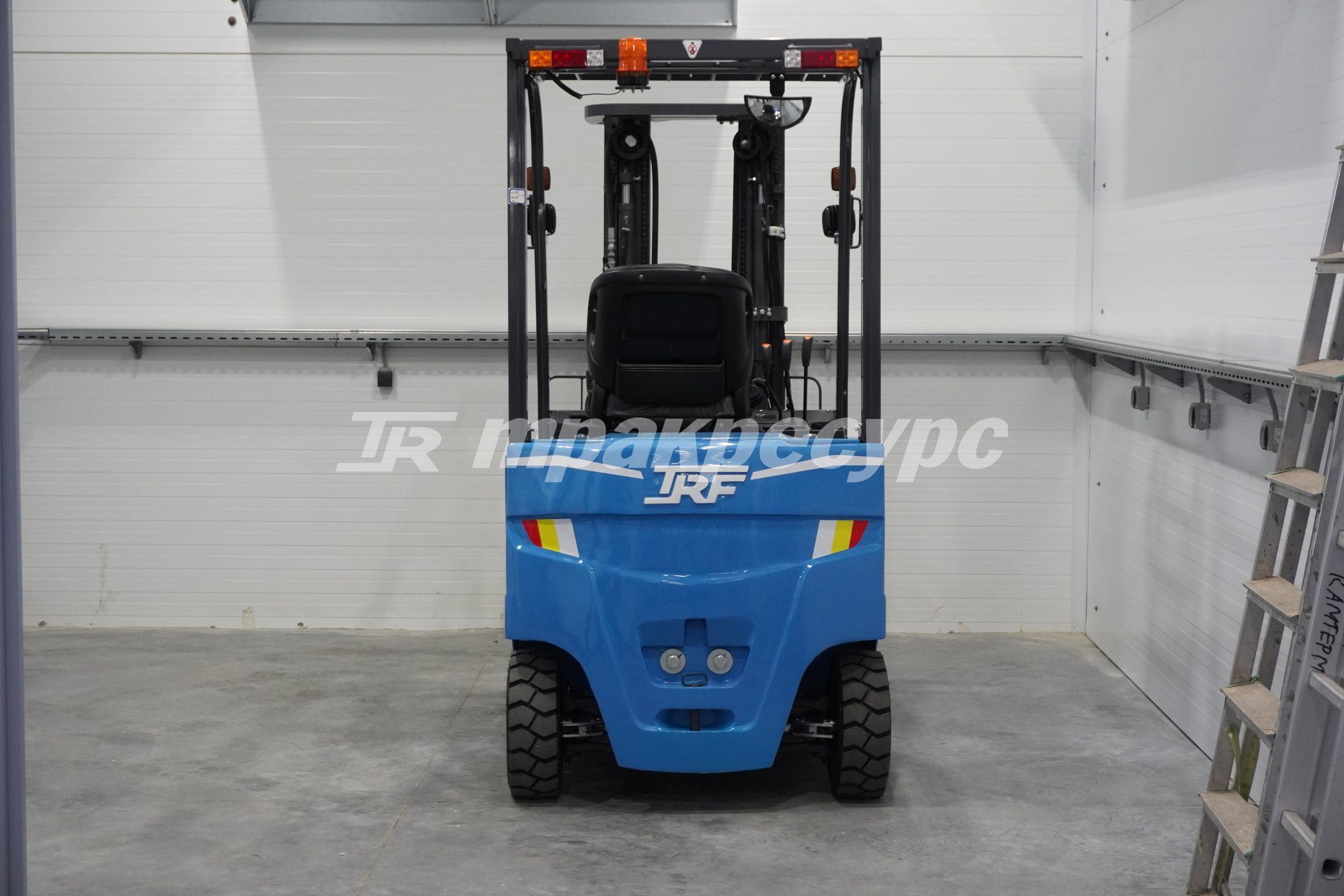 e15s-3i2_5