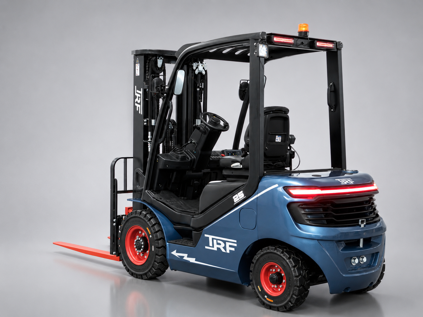 Электрический вилочный погрузчик TRF E25-5M7H